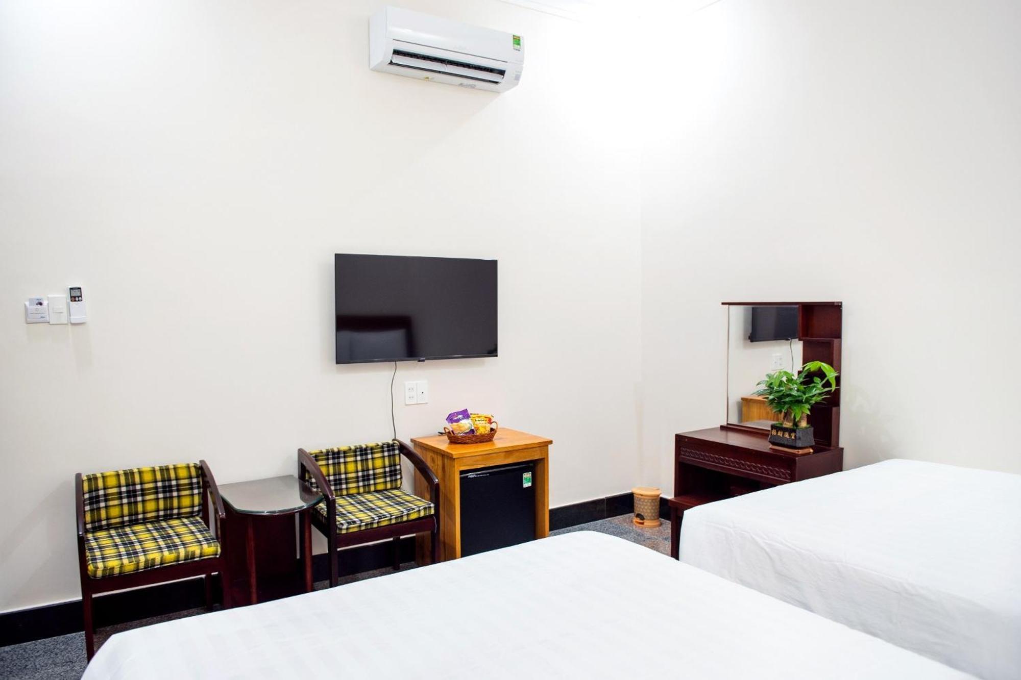 Minh Lam Hotel Pleiku Ngoại thất bức ảnh