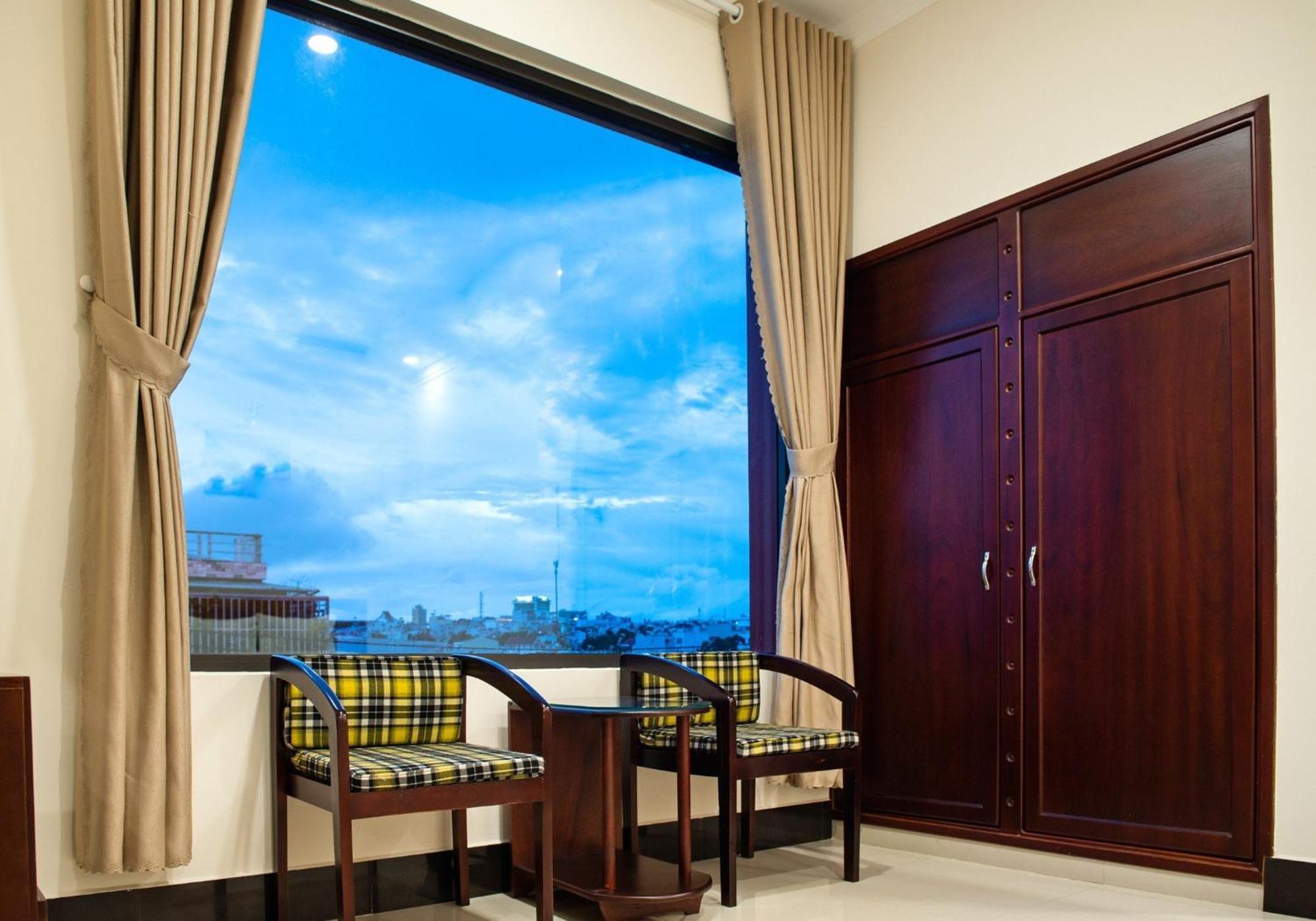 Minh Lam Hotel Pleiku Ngoại thất bức ảnh